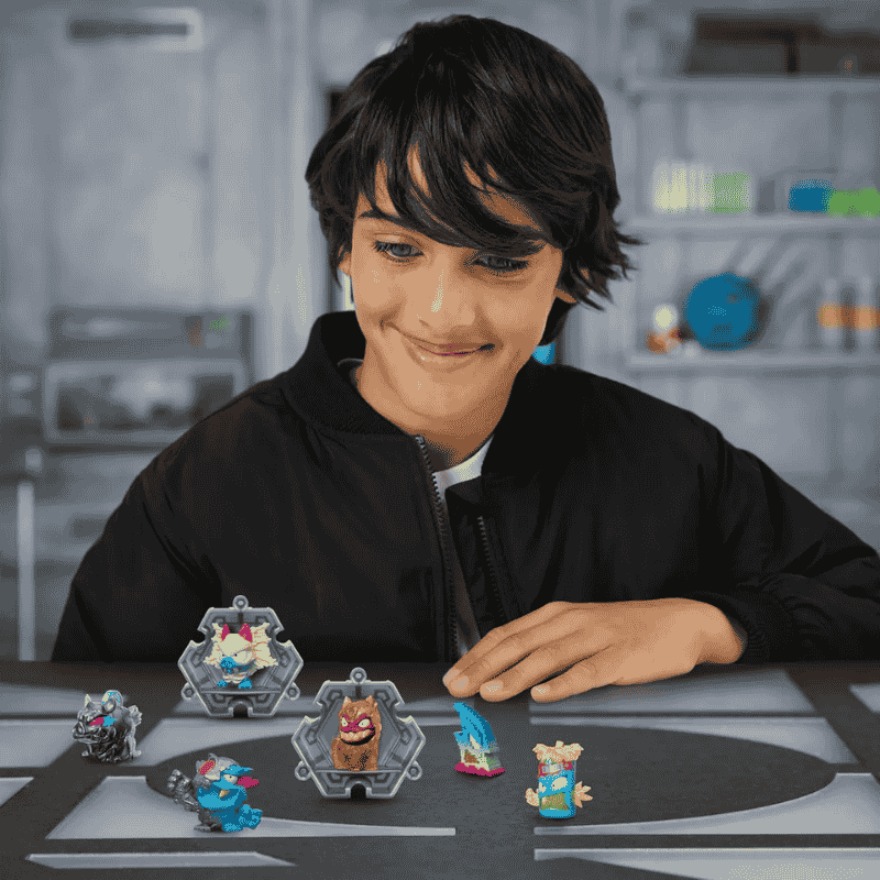 Mr Beast Lab Swarms 3 figuras, 3 Mystery Micro Beasts Inside